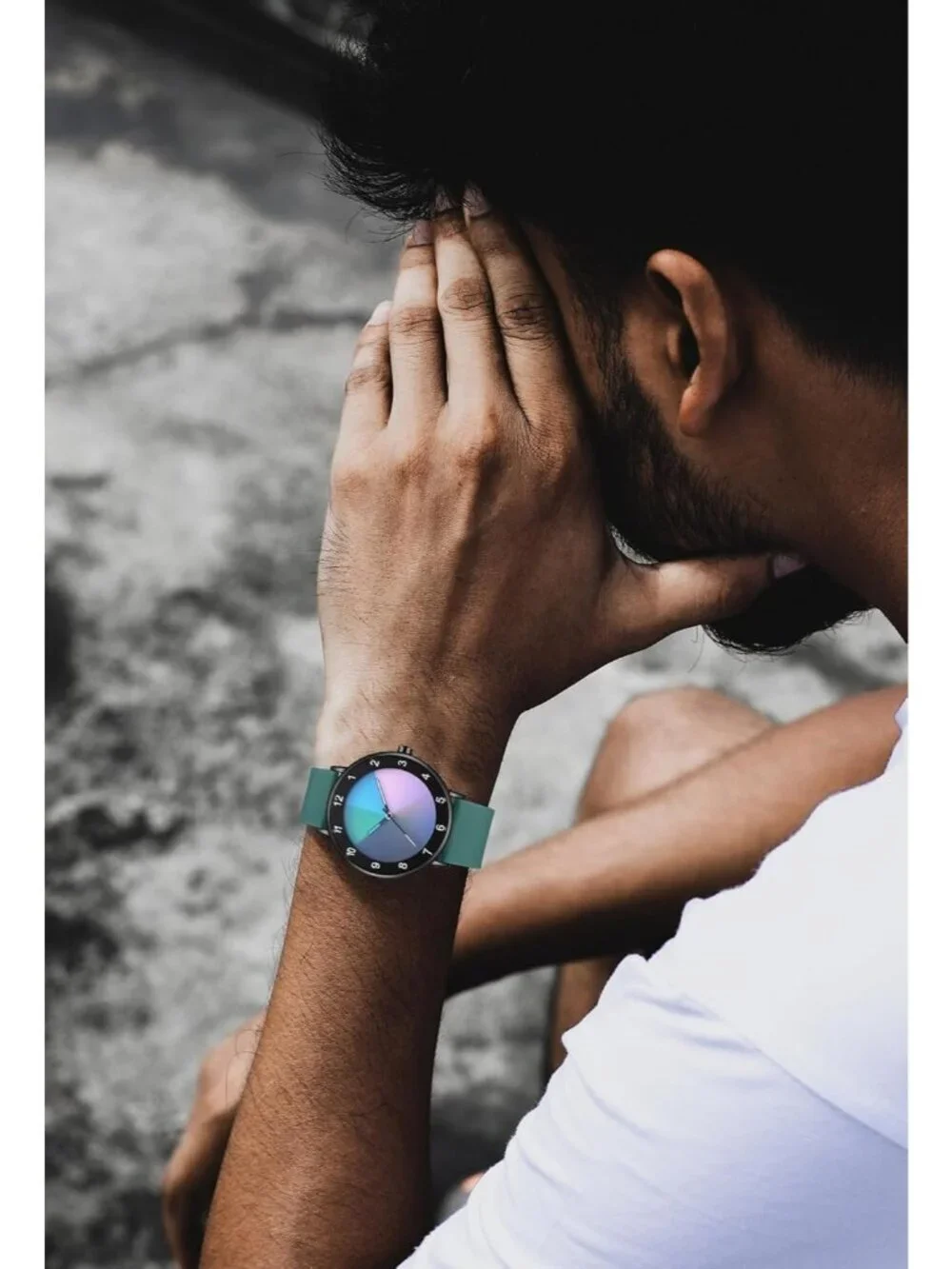 Unisex Green Analog Quartz Creative Original Design Unique Casual Wrist Watch